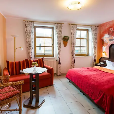 Hotel&ferienwohnungen Bohlenblick Saalfeld Saale