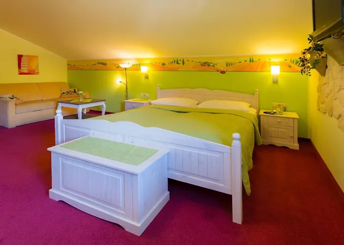 Konukevi & Bohlenblick Saalfeld Saale