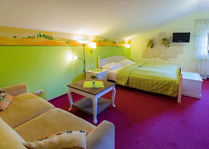 Konukevi & Bohlenblick 3*